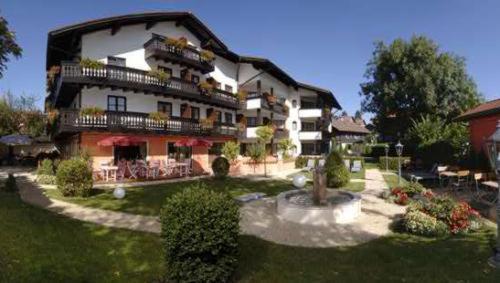 Hotel Hirsch Оберщауфен Екстериор снимка