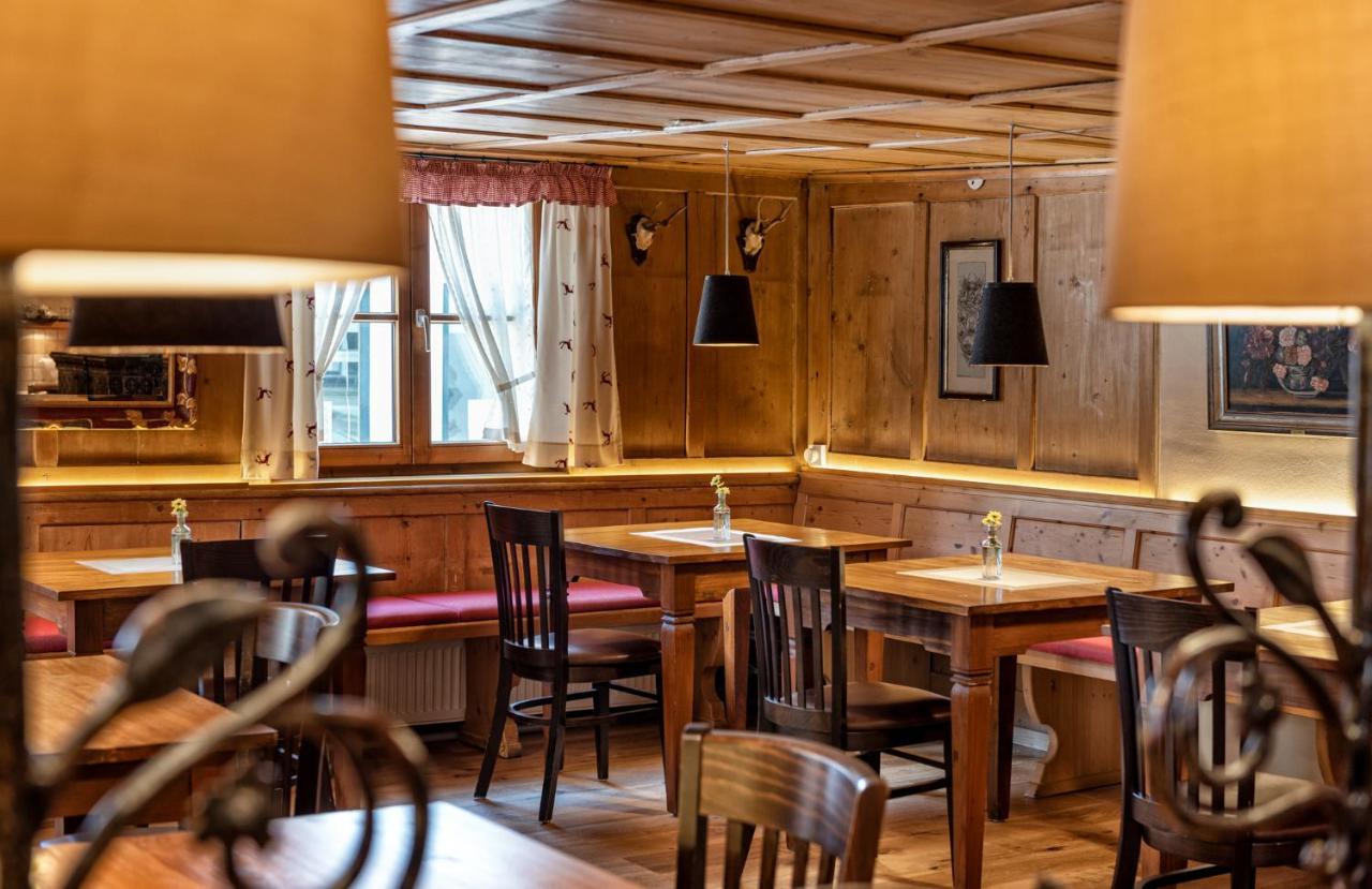 Hotel Hirsch Оберщауфен Екстериор снимка