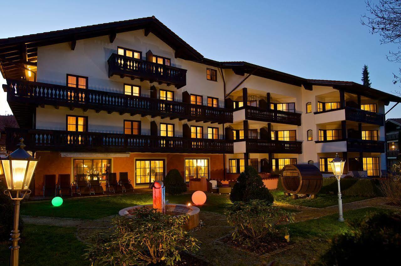 Hotel Hirsch Оберщауфен Екстериор снимка